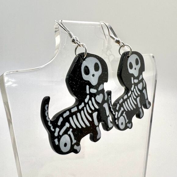 Skeleton Dog Earrings - Halloween Earrings - Weenie Dog Earrings - Dachsund - Picture 3 of 8